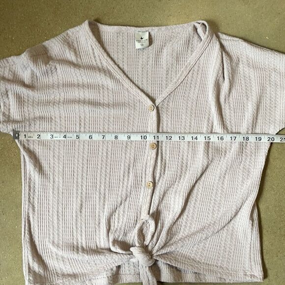 Paper Crane Pale Pink/Cream Waffle Knit Button Down Tie Up Top (Medium) - Picture 6 of 10